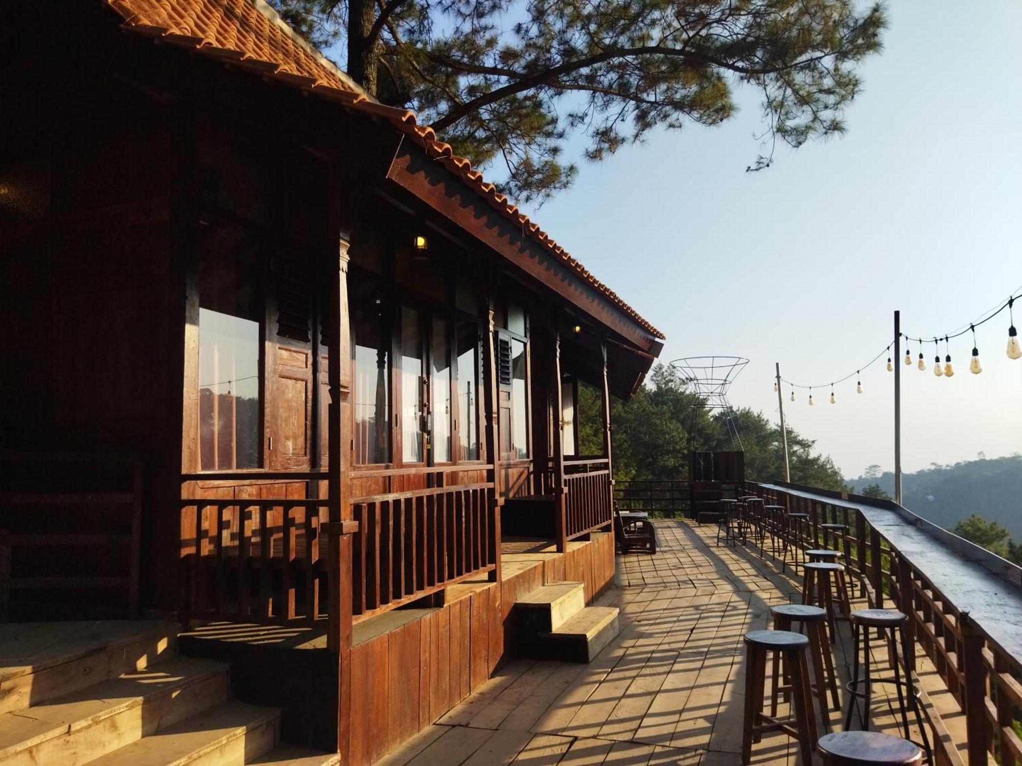 Pijar Resort Powered By Cocotel Kudus Экстерьер фото