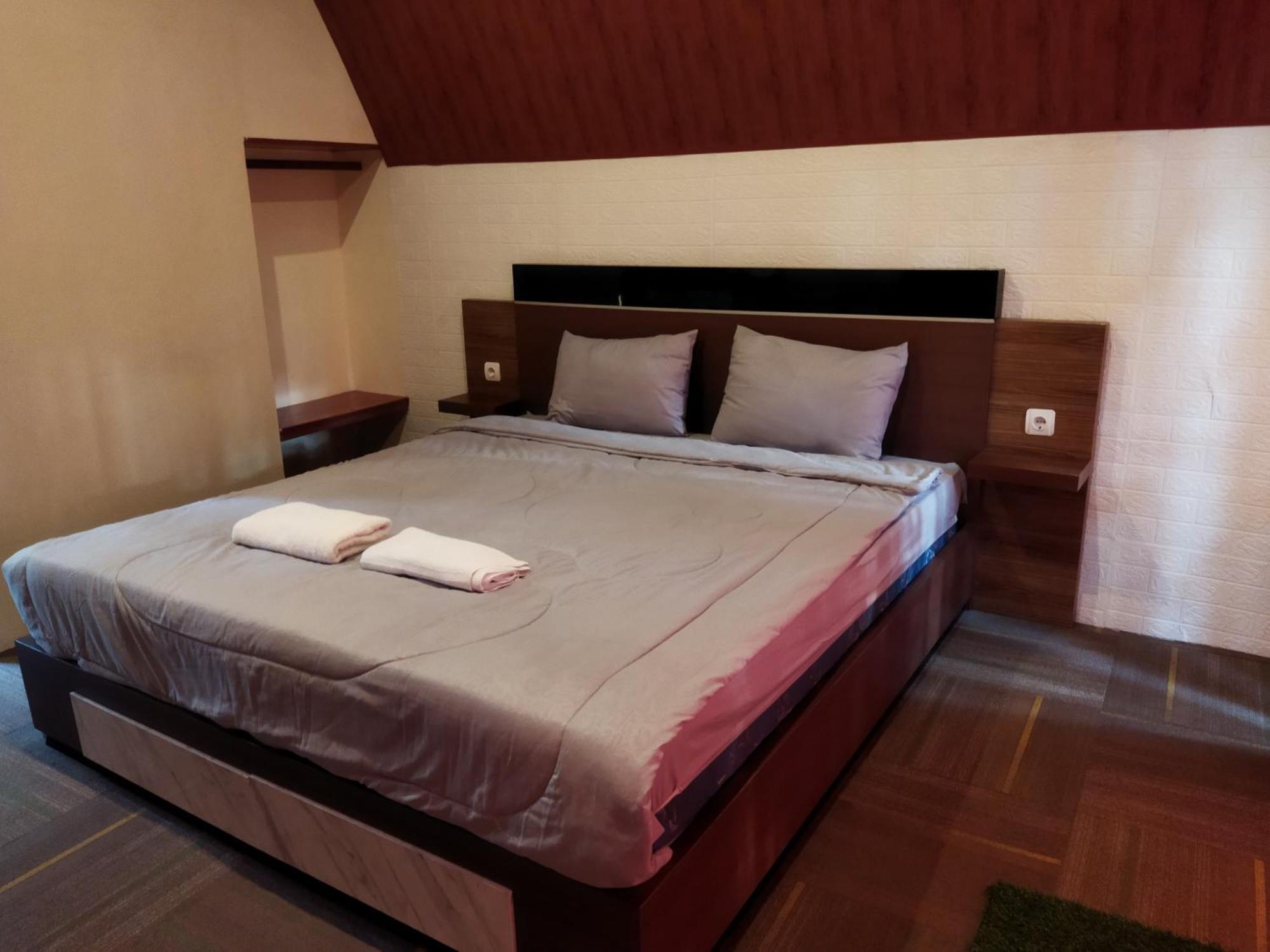 Pijar Resort Powered By Cocotel Kudus Номер фото