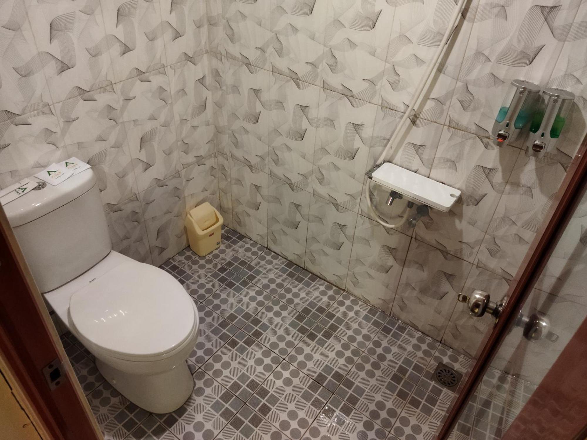 Pijar Resort Powered By Cocotel Kudus Номер фото