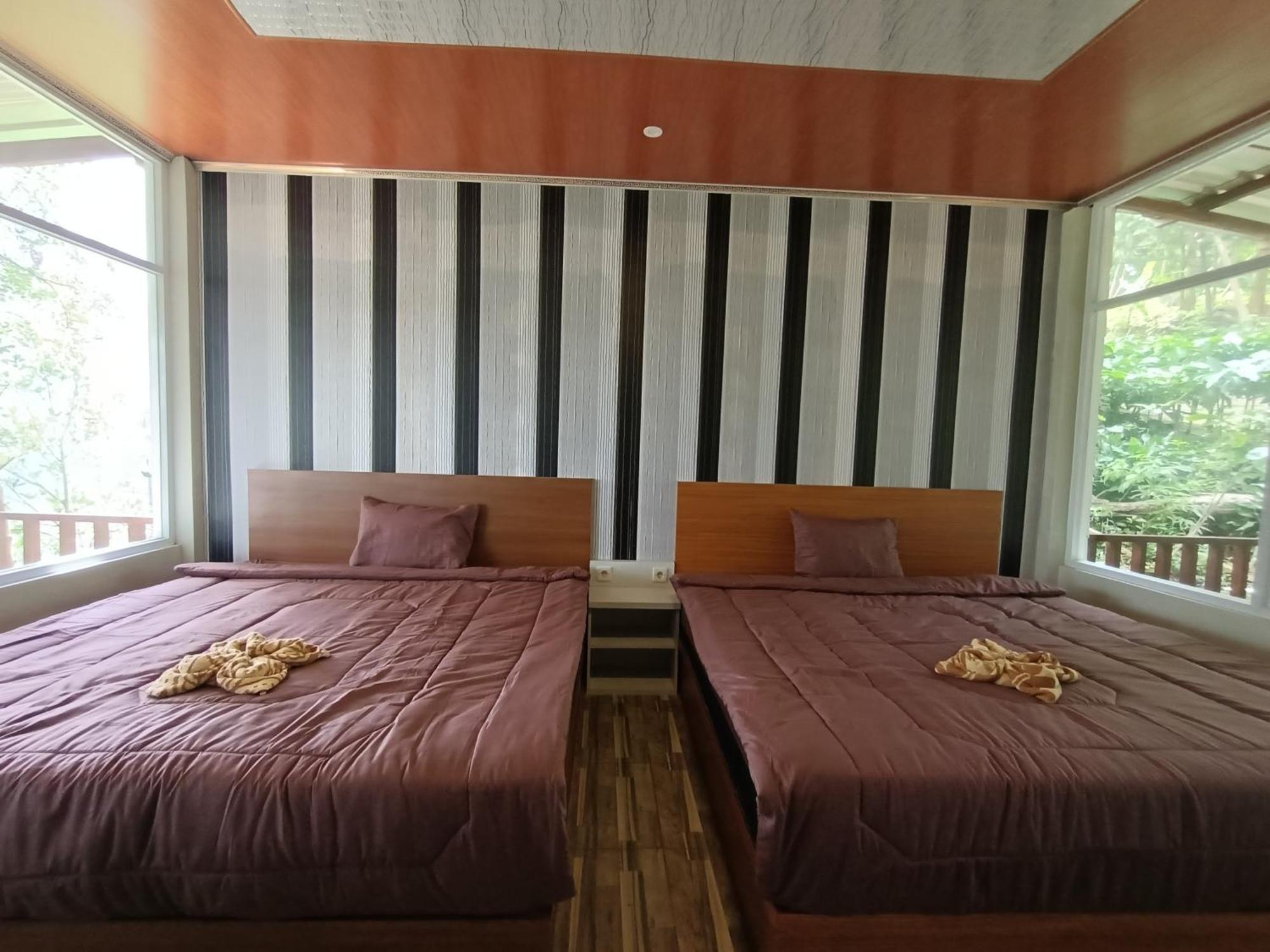 Pijar Resort Powered By Cocotel Kudus Номер фото